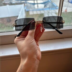 Amazon Black and Gold Women's Sunglasses